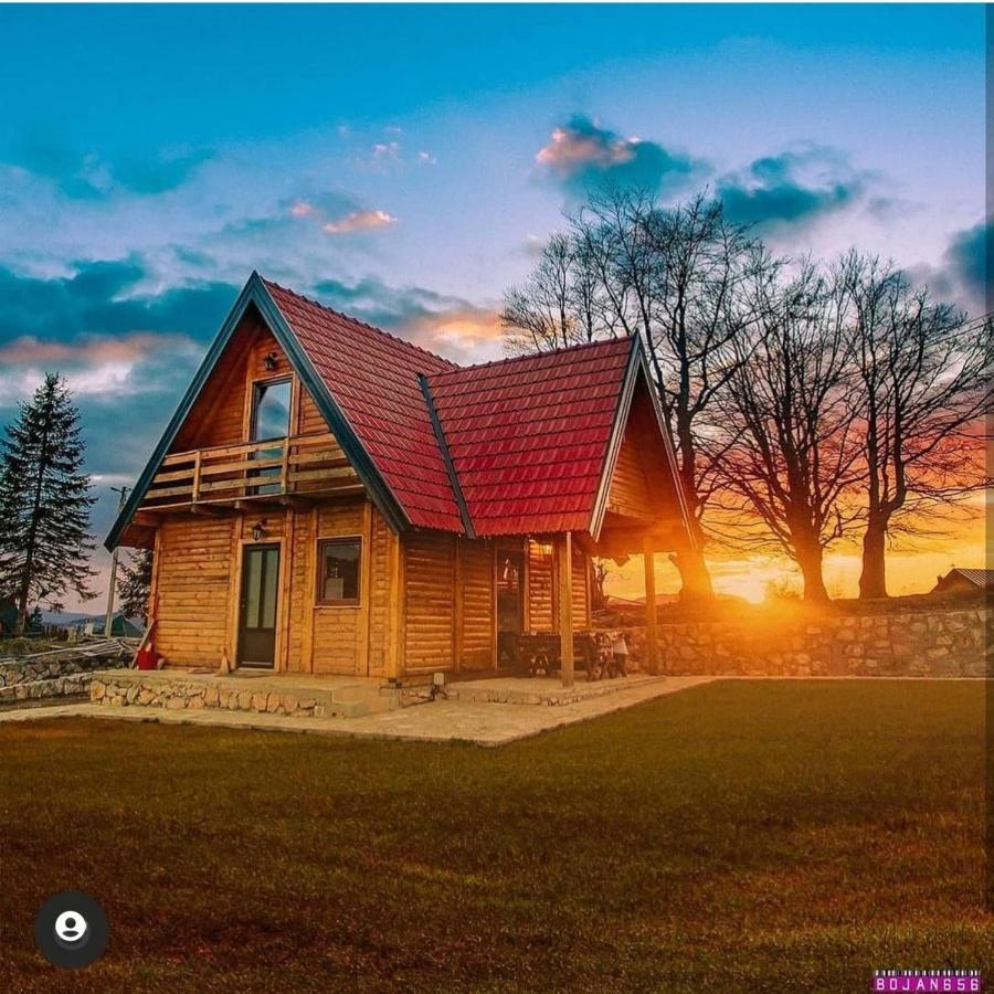 Sekulic Gold Hill 빌라 외부 사진